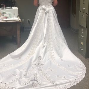 Size 16 wedding dress